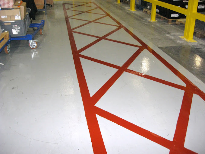 Red resin lines Gallery Image